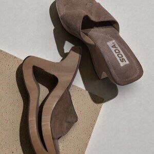 Vintage Soda sandles.